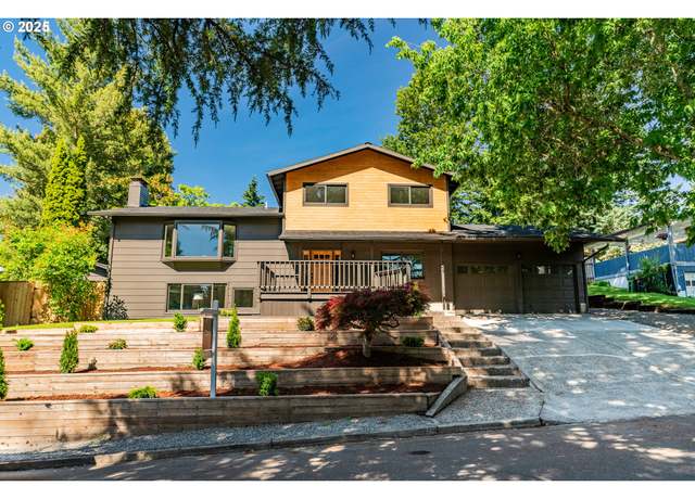 Property at 17349 Banyan Ln, Lake Oswego, OR 97034, 5 beds, 3 baths