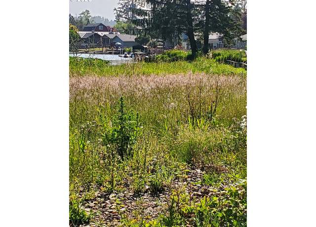 Property at 1508 1509 NE East Devils Lk Rd, Lincoln City, OR 97367