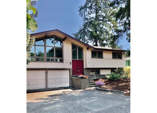 Property at 2765 Almaden St, Eugene, OR 97405, 5 beds, 3 baths