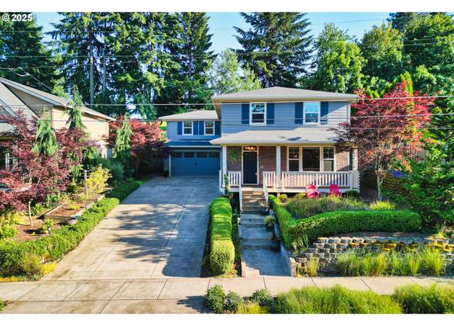Property at 2760 SW Sylvania Ter, Portland, OR 97219, 4 beds, 2.5 baths