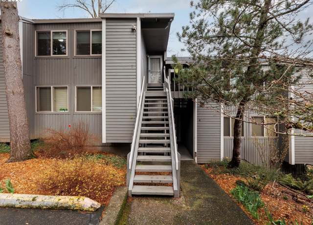 Property at 44 Eagle Crest Dr #7, Lake Oswego, OR 97035, 3 beds, 2 baths