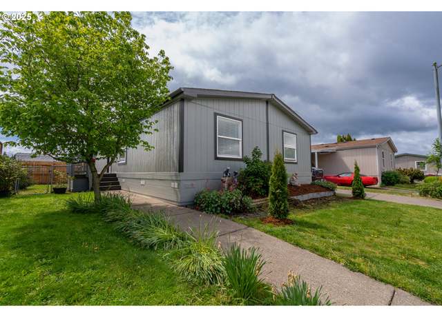 Property at 5063 N Briarwood Cir, Keizer, OR 97303, 3 beds, 2 baths