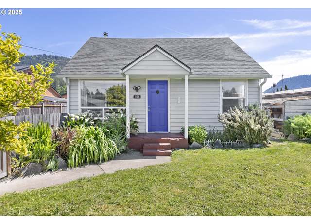 Property at 164 N Moss St, Lowell, OR 97452, 2 beds, 1 bath