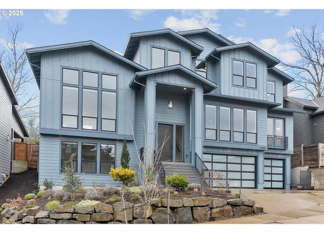 Property at 9245 SE Spyglass Dr, Happy Valley, OR 97086, 6 beds, 4 baths