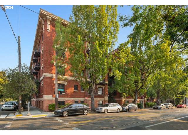 Property at 1829 NW Lovejoy St #108, Portland, OR 97209, 1 bath