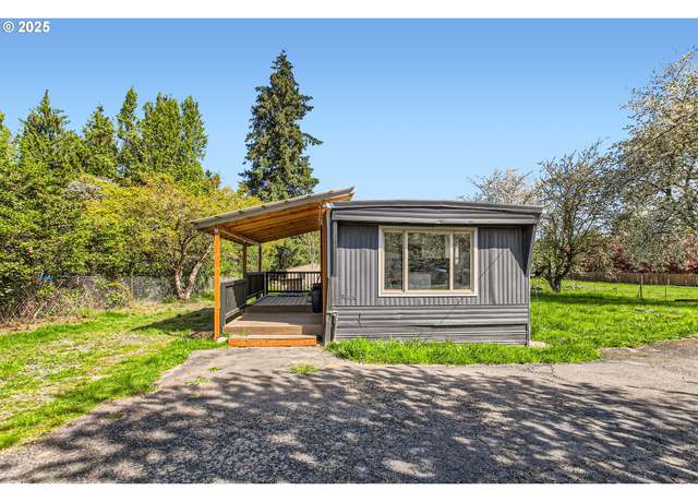 Property at 32301 SE Proctor St, Gresham, OR 97080, 2 beds, 1 bath