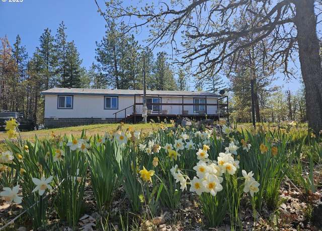 Property at 1994 Highway 97, Goldendale, WA 98620, 4 beds, 2 baths