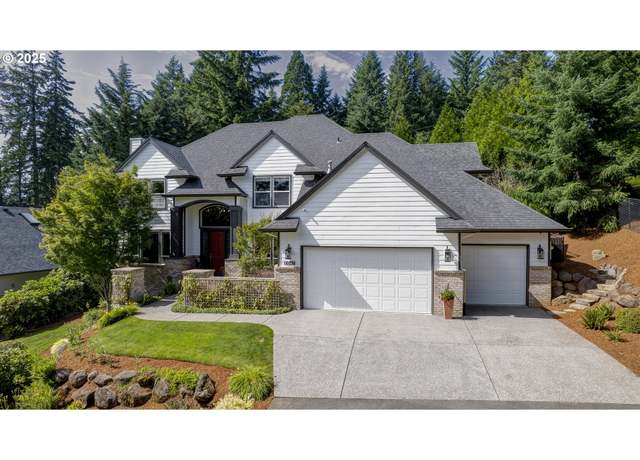 Property at 10547 SE Charlotte Dr, Happy Valley, OR 97086, 4 beds, 3.5 baths