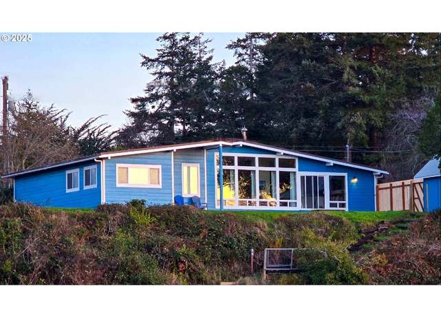 Property at 654 Madrona Ave, Port Orford, OR 97465, 3 beds, 2 baths