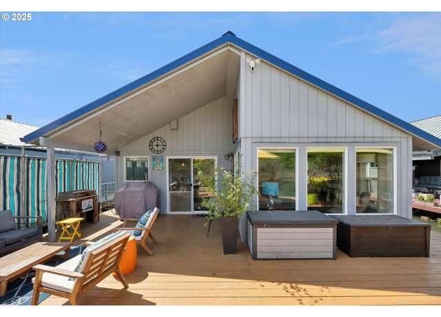 Property at 2630 N Hayden Island Dr #34, Portland, OR 97217, 2 beds, 1 bath