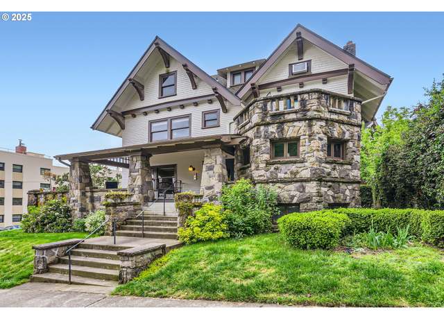Property at 2566 NW Lovejoy St #4, Portland, OR 97210, 1 bed, 1 bath