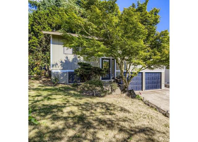 Property at 15316 SE Lee Ave, Milwaukie, OR 97267, 4 beds, 2 baths