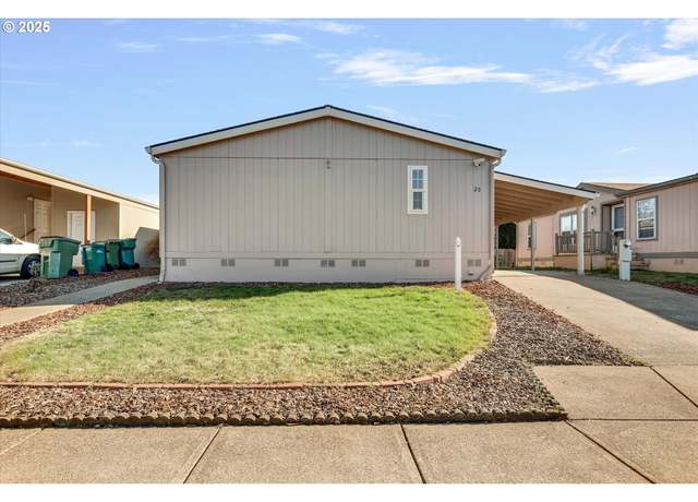 Property at 1000 S Mckern Ct #20, Newberg, OR 97132, 3 beds, 2 baths