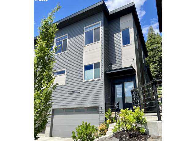 Property at 135 Shelton Mcmurphey Blvd, Eugene, OR 97401, 3 beds, 2.5 baths