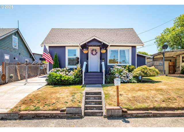 Property at 1000 Harris St, Kelso, WA 98626, 2 beds, 2 baths