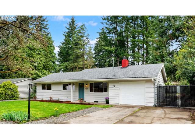 Property at 16234 Lake Forest Blvd, Lake Oswego, OR 97035, 3 beds, 2 baths