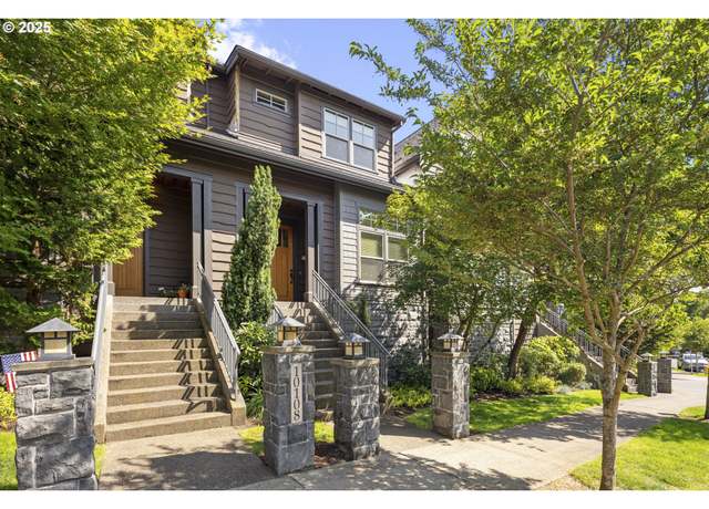 Property at 10122 SW Morrison St, Portland, OR 97225, 2 beds, 2.5 baths