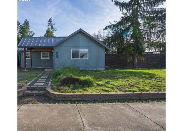 Property at 1057 F St, Springfield, OR 97477, 2 beds, 1 bath