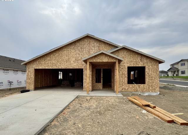 Property at 516 Arthur St, Umatilla, OR 97882, 3 beds, 2 baths