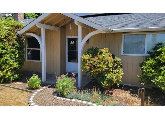 Property at 3623 Marion St SE, Albany, OR 97322, 3 beds, 1 bath