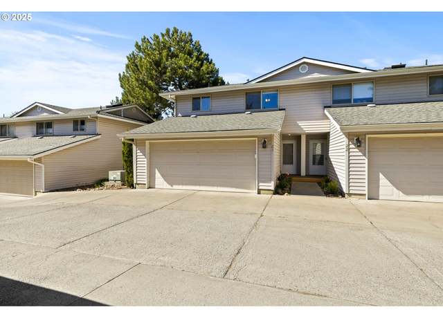 Property at 1801 NE Purcell Blvd #21, Bend, OR 97701, 2 beds, 2.5 baths
