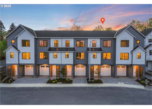 Property at 16941 SW 132nd Ter, Tigard, OR 97224, 4 beds, 3.5 baths