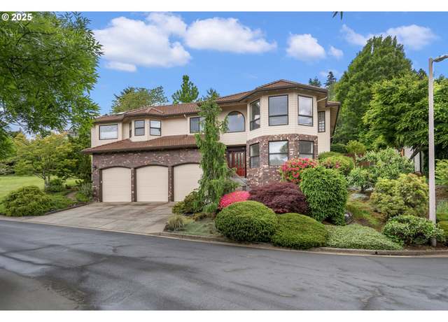 Property at 12345 SE Wagner St, Happy Valley, OR 97086, 3 beds, 2.5 baths