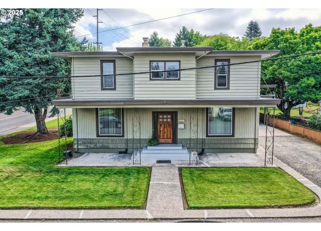 Property at 4504 SE 85th Ave, Portland, OR 97266, 4 beds, 2 baths
