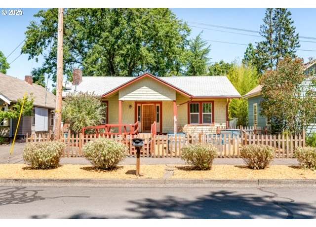 Property at 1885 W 15th Ave, Eugene, OR 97402, 3 beds, 2 baths