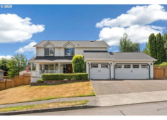 Property at 122 SW Gabbert Rd, Gresham, OR 97080, 4 beds, 2.5 baths