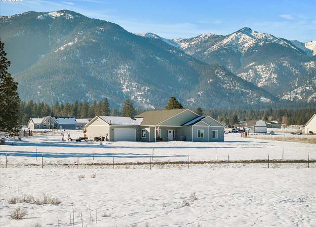 Property at 44790 Shaun Cir, Baker City, OR 97814, 4 beds, 2.5 baths