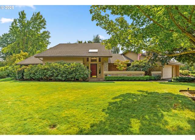 Property at 1491 Victorian Way, Eugene, OR 97401, 3 beds, 3 baths