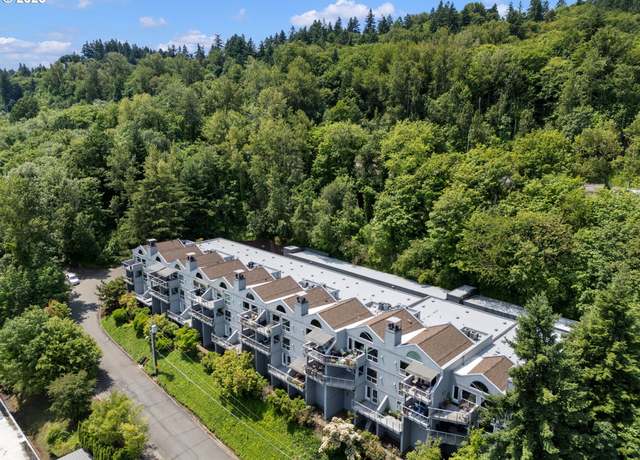 Property at 5417 S View Point Ter, Portland, OR 97239, 2 beds, 2.5 baths