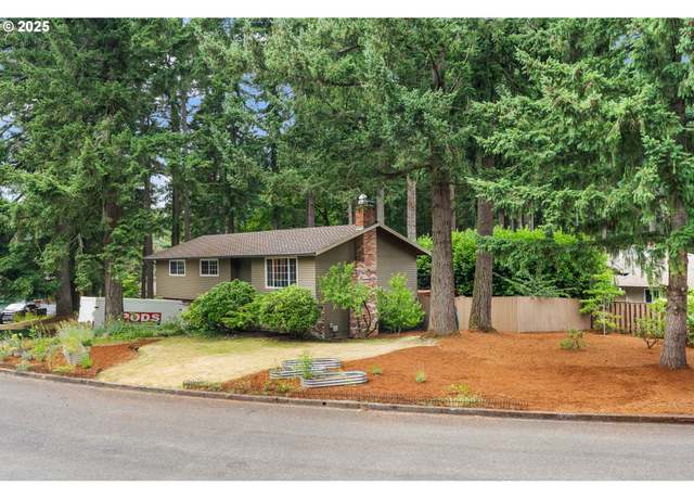 Property at 16711 S Archer Dr, Oregon City, OR 97045, 4 beds, 3 baths
