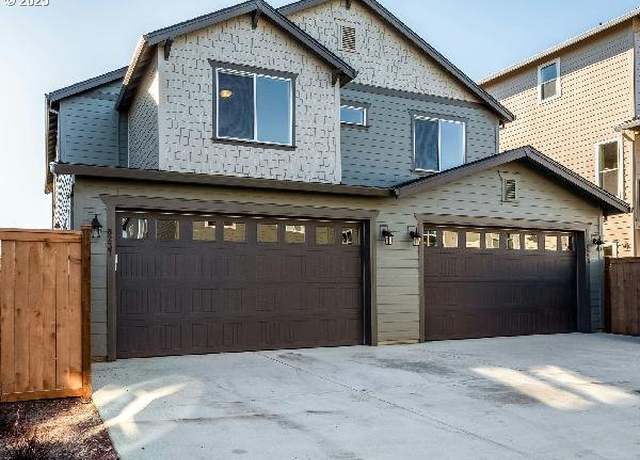Property at 8237 SE Blanton St, Hillsboro, OR 97123, 3 beds, 2.5 baths