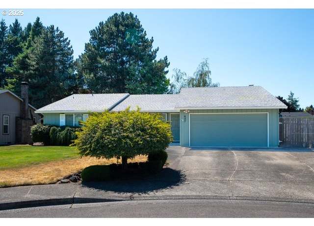 Property at 647 SE 33rd Ct, Hillsboro, OR 97123, 3 beds, 2 baths