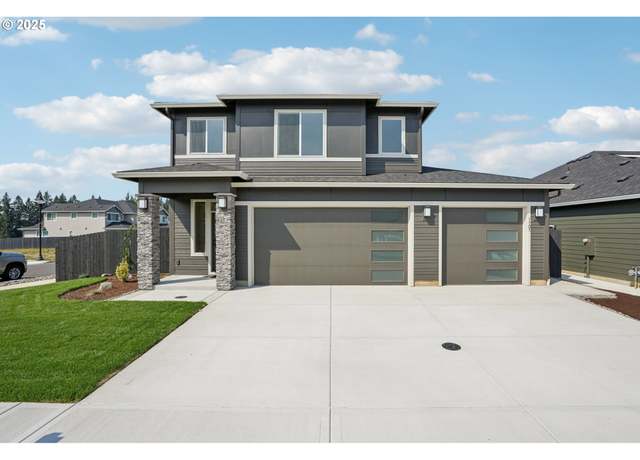 Property at 1101 N 44th Pl, Ridgefield, WA 98642, 4 beds, 3.5 baths