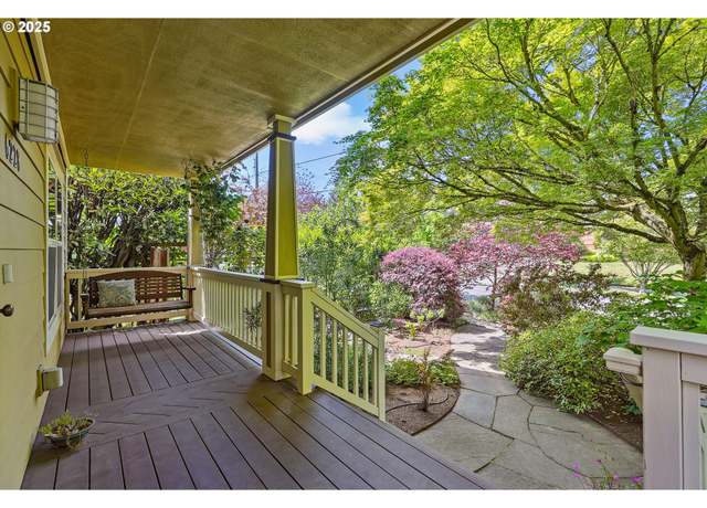 Property at 6228 NE 27th Ave, Portland, OR 97211, 3 beds, 2.5 baths