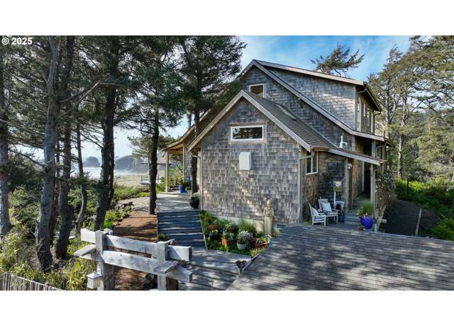 Property at 556 N Laurel St, Cannon Beach, OR 97110, 3 beds, 3 baths