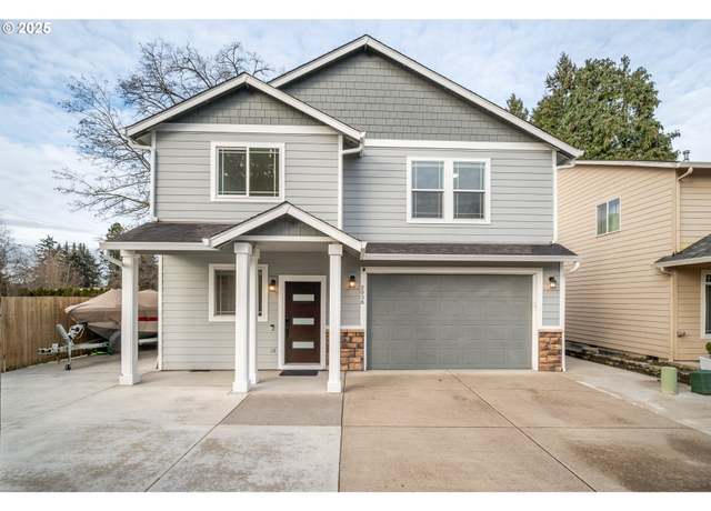 Property at 2836 NE 137th Ct, Vancouver, WA 98682, 4 beds, 3 baths