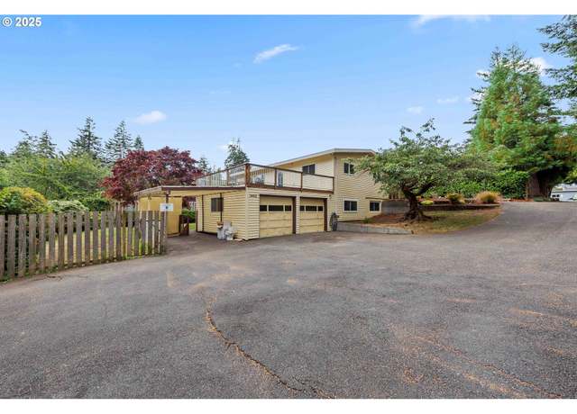 Property at 1440 Yew Ave, Coos Bay, OR 97420, 4 beds, 2 baths