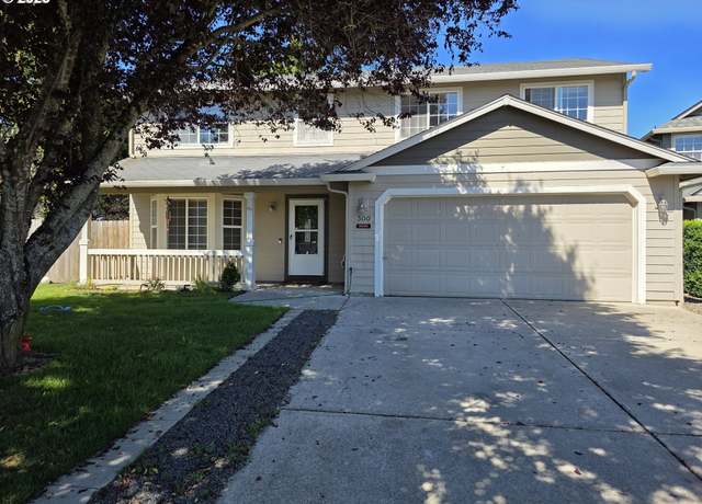 Property at 300 NW 12th St, Battle Ground, WA 98604, 4 beds, 2.5 baths
