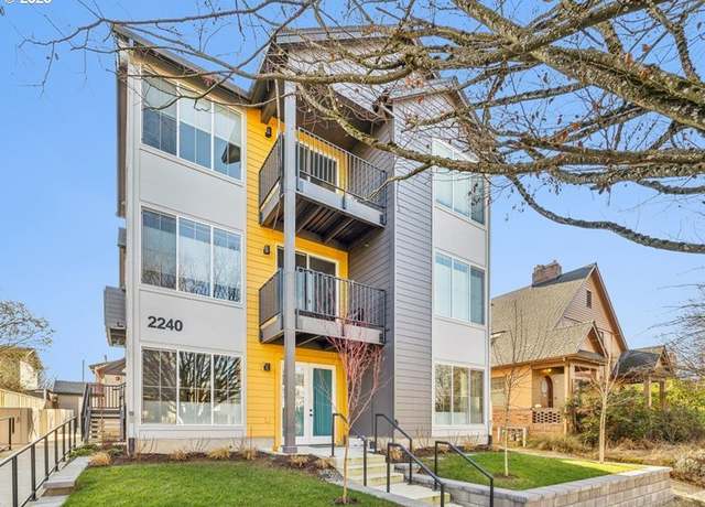 Property at 2240 SE Caruthers St #101, Portland, OR 97214, 2 beds, 2 baths