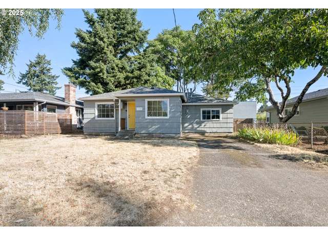 Property at 11761 SE Washington St, Portland, OR 97216, 3 beds, 1 bath