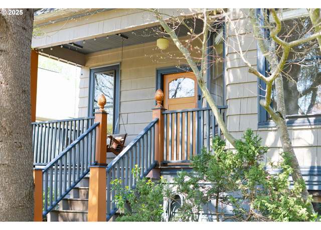 Property at 3745 SE Main St, Portland, OR 97214, 4 beds, 3 baths