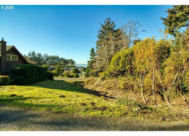 Property at 30 Jonis Way, Yachats, OR 97498