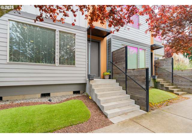 Property at 122 N 43rd Pl, Ridgefield, WA 98642, 3 beds, 2.5 baths