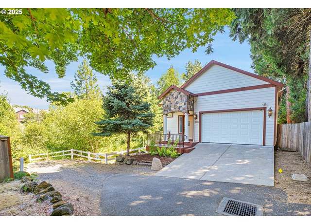 Property at 19128 SW Samedy Ct, Beaverton, OR 97003, 3 beds, 3 baths