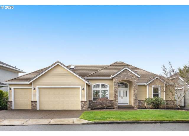 Property at 3239 NW Chapin Dr, Portland, OR 97229, 4 beds, 3.5 baths