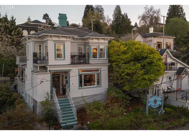 Property at 817 - 847 Exchange St, Astoria, OR 97103, 10 beds, 11.5 baths